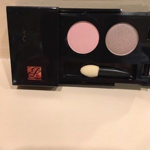 Estee Lauder Makeup - New without tags Estée Lauder eye shadow quad (2) Estee Lauder Makeup - New without tags Estée Lauder eye shadow quad (2)